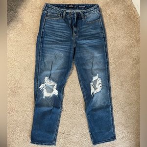 Ultra high-rise mom jean